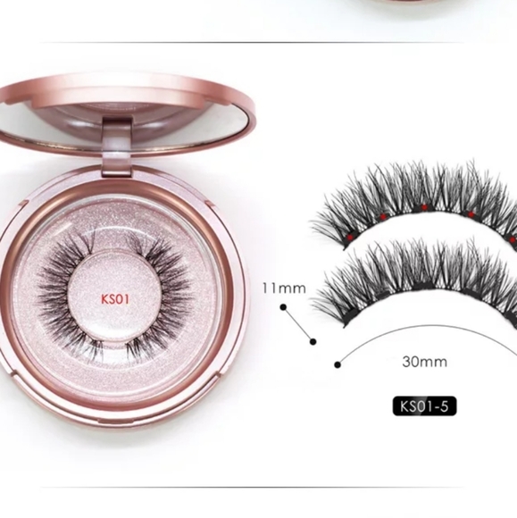 Magnetic Eyelashes 2 pair & Magnetic Eyeliner Set - Picture 3 of 7